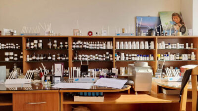 Poza Laborator Parfumerie Replique
